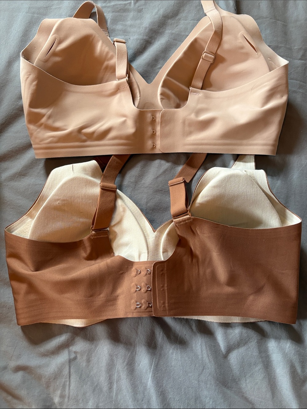 Seamless Nude & Tan Wireless Everyday Bras - Picture 4 of 5